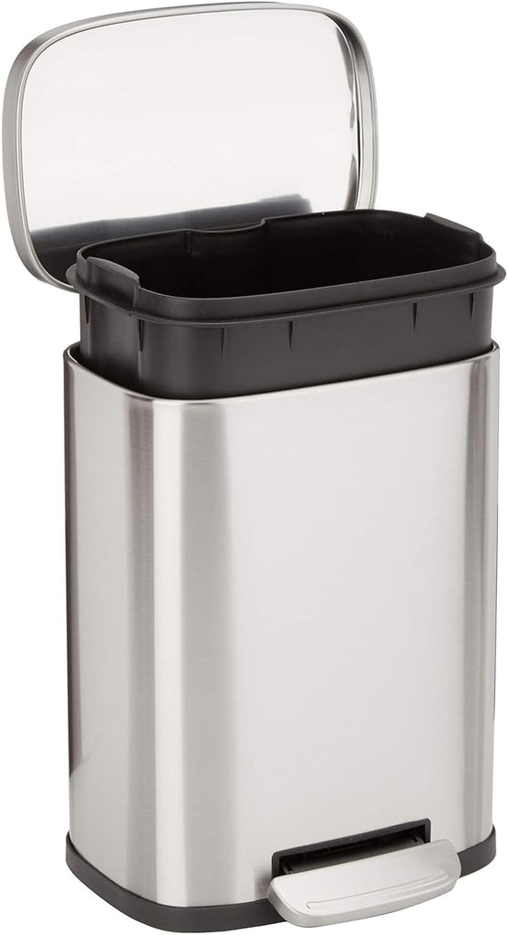 Amazon Basics Smudge Resistant Trash Can Stainless Steel