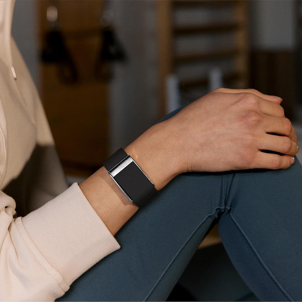 WHOOP Life Membership MG Device Health Fitness Tracker