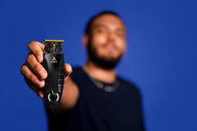Load image into Gallery viewer, Andis Professional Cordless Lithium-ion Beard Hair Trimmer