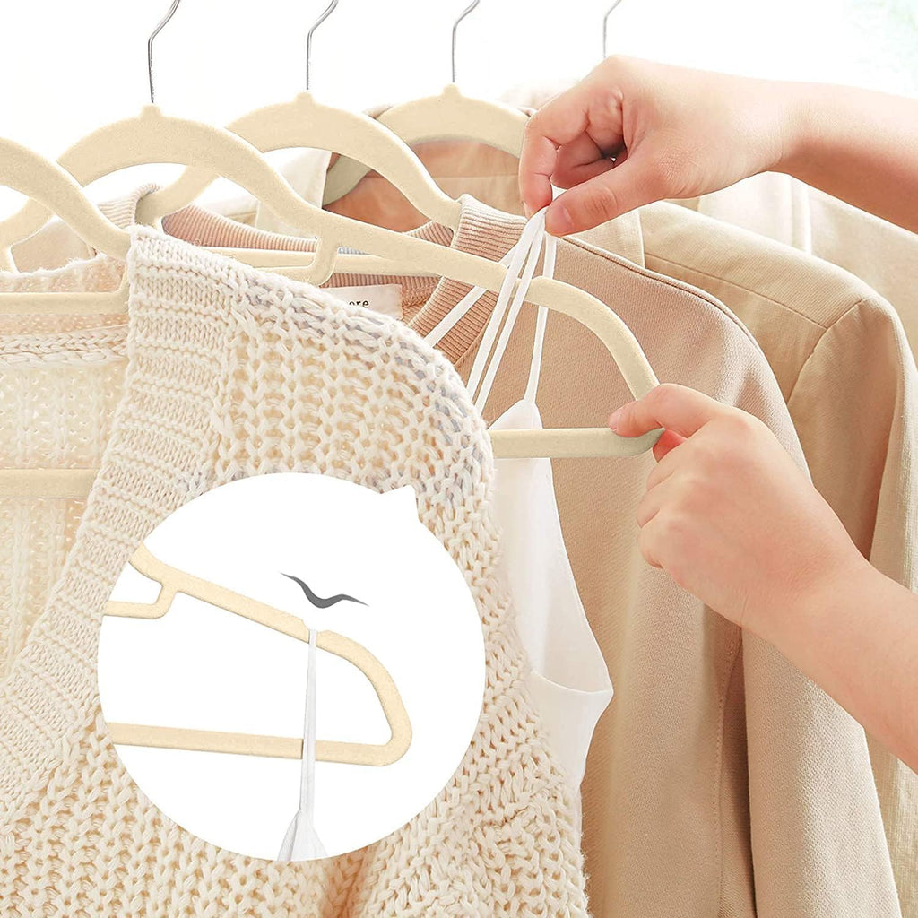 Red Dot Gift Beige Non Slip Velvet Hangers With Rotatable Hook